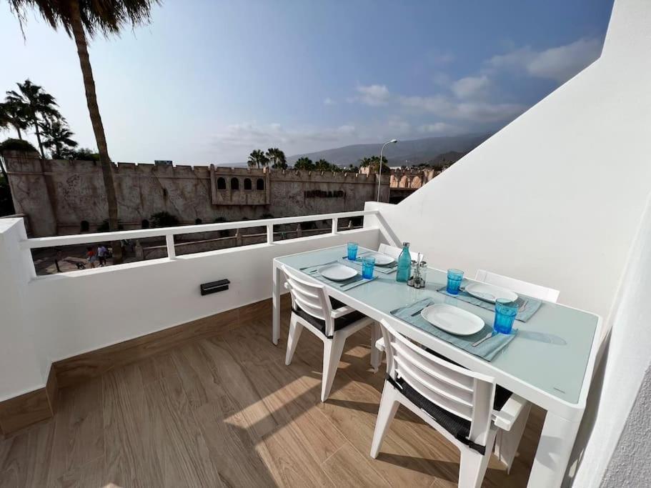 Apartment Jane Malibu Park アデヘ エクステリア 写真